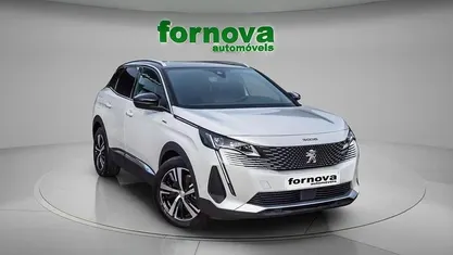 Branco Usado 2023 Peugeot 3008 GT SUV | € 27.900 (Preço justo)