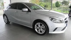 Cinza prata Usado 2018 Mercedes A180 Style Citadino | € 19.600 (Preço justo)