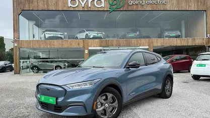 Usado Ford Mustang Mach-E 197 kW (269 HP) 2023 SUV