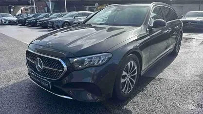 Usado Mercedes 220 197 HP (144 kW) 2024
