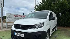 Branco Usado 2020 Peugeot Partner Monovolume | € 13.900 (Preço justo)