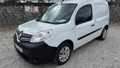 Branco Usado 2019 Renault Kangoo Business Monovolume | € 11.350 (Preço justo)