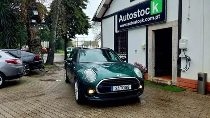 Usado Mini Clubman 116 HP (85 kW) 2017 Verde Carrinha