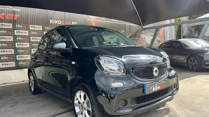 Preto Usado 2018 Smart ForFour Passion | € 11.900 (Preço justo)