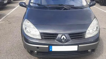 Cinzento Usado 2006 Renault Scénic Monovolume | € 2.500 (Bom preço)