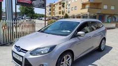 Cinzento Usado 2011 Ford Focus Carrinha | € 5.499 (Bom preço)