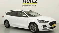 Branco Usado 2022 Ford Focus ST-Line Carrinha | € 20.190 (Preço justo)