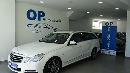 Branco Usado 2010 Mercedes E220 Avantgarde Carrinha | € 15.950 (Preço justo)