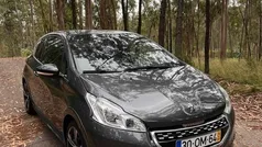 Cinzento Usado 2014 Peugeot 208 GTi Citadino | € 10.950 (Preço justo)