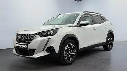 Usado 2021 Peugeot e-2008 Allure SUV | € 16.990 (Preço justo)