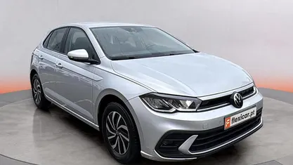 Usado VW Polo Life 95 HP (69 kW) 2022 Cinza Citadino