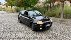 Usado 1999 Renault Clio II Sedan | € 1.450 (Preço justo)