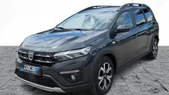 Cinza Usado 2023 Dacia Jogger Comfort Monovolume | € 16.899 (Preço justo)