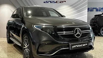 Cinza Usado 2020 Mercedes EQC400 AMG line SUV | € 38.900 (Preço justo)