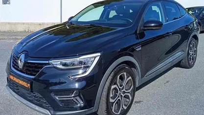 Preto Usado 2023 Renault Arkana Techno SUV | € 24.490 (Preço justo)