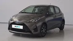 Cinzento Usado 2019 Toyota Yaris Hybrid Active | € 15.750 (Super Preço)