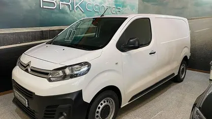 Branco Usado 2020 Citroën Jumpy Monovolume | € 18.500 (Preço justo)