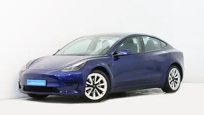 Azul Usado 2022 Tesla Model 3 Sedan | € 28.900 (Preço justo)