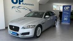 Cinza Usado 2020 Jaguar XF Pure Sedan | € 27.950 (Preço justo)