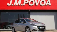 Usado 2017 Peugeot 208 Style Citadino | € 11.490 (Preço justo)