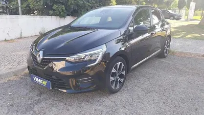 Usado Renault Clio V Evolution 100 HP (73 kW) 2023