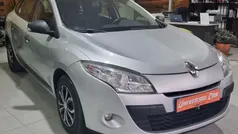 Outra Usado 2011 Renault Mégane III Carrinha | € 6.900 (Preço justo)