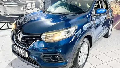 Usado 2019 Renault Kadjar Zen SUV | € 11.800 (Preço justo)