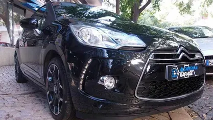 Usado Citroën DS3 Sport Chic 155 HP (114 kW) 2011 Citadino