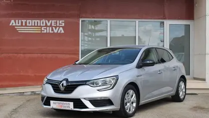 Usado Renault Mégane IV LIMITED 115 HP (84 kW) 2020 Cinzento Citadino