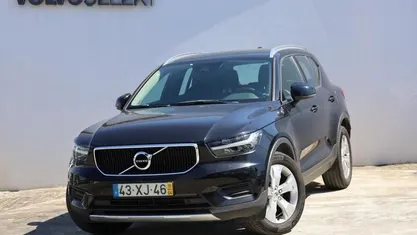 Usado 2019 Volvo XC40 Momentum SUV | € 24.700 (Preço justo)