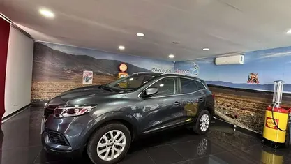 Usado 2020 Renault Kadjar Zen SUV | € 16.500 (Preço justo)