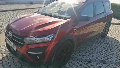 Usado 2022 Dacia Jogger Monovolume | € 15.500 (Bom preço)