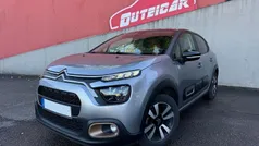 Cinzento Usado 2022 Citroën C3 PureTech Citadino | € 13.750 (Preço justo)