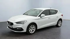 Branco Usado 2024 Seat Leon Business | € 27.500 (Preço justo)