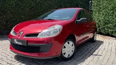 Vermelho Usado 2006 Renault Clio II Dynamique | € 4.990 (Preço justo)