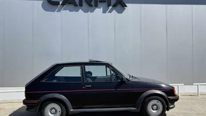 Usado Ford Fiesta 79 HP (58 kW) 1986 Citadino