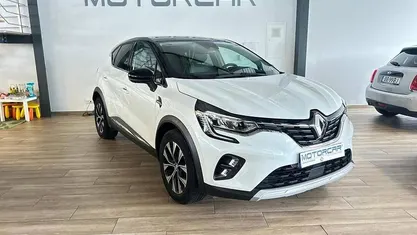 Usado 2023 Renault Captur SUV | € 19.690 (Preço justo)