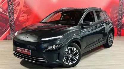 Cinza Usado 2022 Hyundai Kauai Premium SUV | € 17.400 (Bom preço)