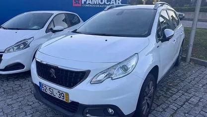 Usado 2017 Peugeot 2008 Style SUV | € 8.980 (Preço justo)