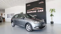 Cinzento Usado 2022 Skoda Fabia Carrinha | € 14.900 (Preço justo)
