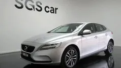 Cinza Usado 2019 Volvo V40 Momentum Carrinha | € 19.800 (Preço justo)