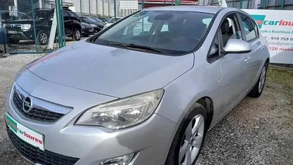 Usado Opel Astra Enjoy 100 HP (73 kW) 2012 Cinza Citadino