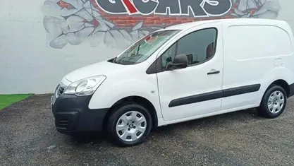 Usado 2017 Peugeot Partner Monovolume | € 14.500 (Preço justo)