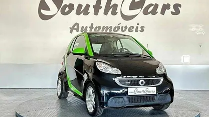 Usado Smart ForTwo Electric Drive Passion 55 kW (75 HP) 2016 Preto Coupé
