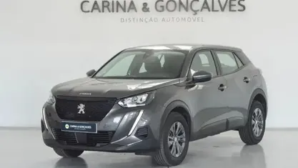 Usado Peugeot 2008 Active 110 HP (80 kW) 2021 SUV