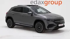 Cinza Usado 2021 Mercedes EQA250 AMG line SUV | € 33.990 (Preço justo)