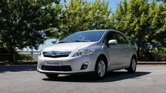 Cinzento Usado 2011 Toyota Auris Hybrid Comfort | € 11.950