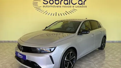 Usado Opel Astra Elegance 130 HP (95 kW) 2023