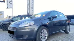 Cinzento (metalizado) Usado 2009 Fiat Grande Punto Dynamic Citadino | € 5.990 (Preço justo)