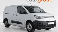 Branco Usado 2023 Fiat Doblò Monovolume | € 15.990 (Bom preço)